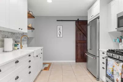 39 Dexter Road, East Brunswick Township, NJ 08816 - Photo 10