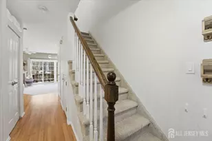 1103 Hickory Ct, South Brunswick Township, NJ 08852 - Photo 6