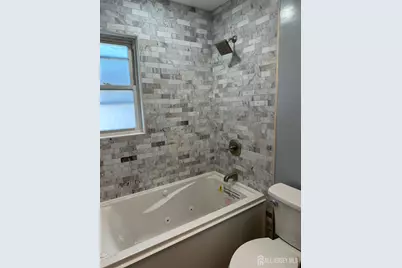 12 Gramercy Gardens #A, Middlesex, NJ 08846 - Photo 4