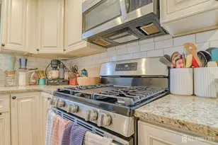 186 Prigmore St, East Brunswick Township, NJ 08816 - Photo 8