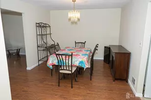 21 Rosewood Ct, Sayreville, NJ 08872 - Photo 8