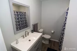 21 Rosewood Ct, Sayreville, NJ 08872 - Photo 22