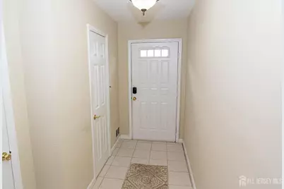 21 Rosewood Court, Sayreville, NJ 08872 - Photo 4