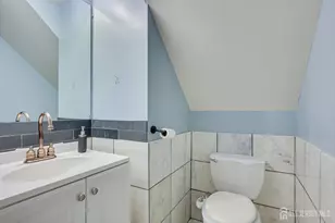63 Renaissance Ln, New Brunswick, NJ 08901 - Photo 10