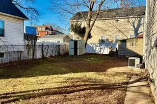 57 Charles St, Carteret, NJ 07008 - Photo 16