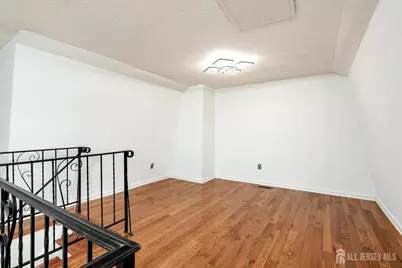 83 Tennyson Drive, Plainsboro Township, NJ 08536 - Photo 32