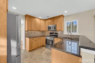 19 Cherrywood Dr, Piscataway Township, NJ 08854 - Photo 20