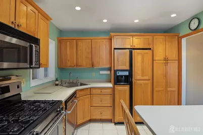 12 Kester Drive, Edison, NJ 08817 - Photo 14