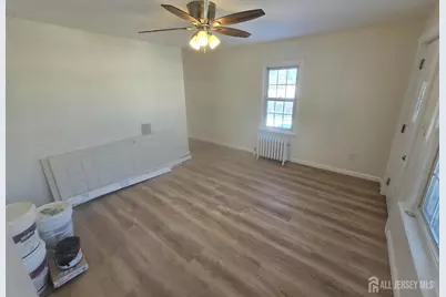 633 Linden Avenue, Woodbridge Township, NJ 07095 - Photo 12