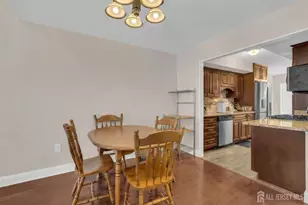 91 Delaware Ln, Branchburg Township, NJ 08876 - Photo 6