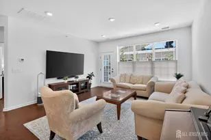 110 Grabowski Dr, Sayreville, NJ 08859 - Photo 4