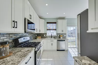 274 Morning Glory Drive, Monroe Township, NJ 08831 - Photo 14
