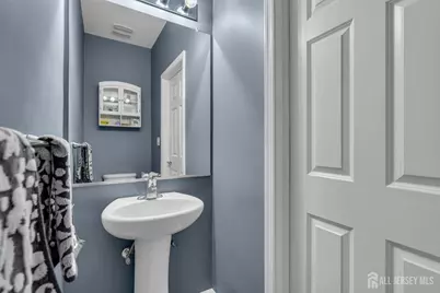 81 N Locust Avenue N #A, Evesham, NJ 08053 - Photo 34