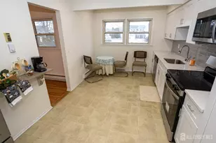 21 Sherwood Rd, Sayreville, NJ 08859 - Photo 16