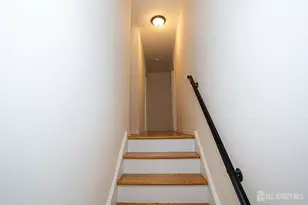 21 Sherwood Rd, Sayreville, NJ 08859 - Photo 28