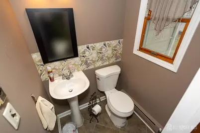 21 Sherwood Road, Sayreville, NJ 08859 - Photo 24