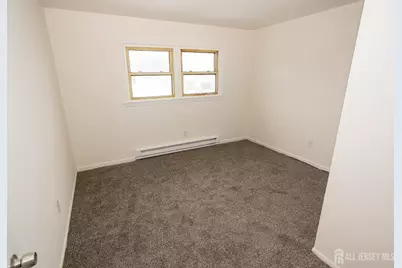 21 Sherwood Road, Sayreville, NJ 08859 - Photo 36