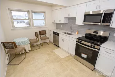 21 Sherwood Road, Sayreville, NJ 08859 - Photo 4