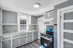 65 Green St, Woodbridge Township, NJ 07095 - Photo 20