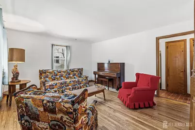 336 W Crescent Parkway, South Plainfield, NJ 07080 - Photo 6