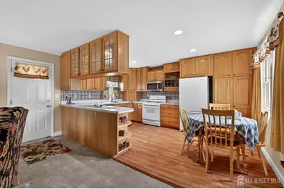 20 Fairfield Road, East Brunswick Township, NJ 08816 - Photo 10