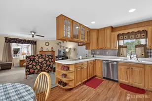 20 Fairfield Rd, East Brunswick Township, NJ 08816 - Photo 16