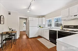 9 Prospect Ave, Plainsboro Township, NJ 08536 - Photo 10