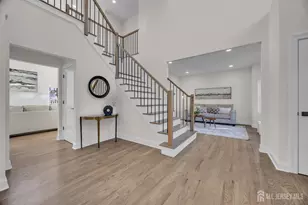 265 W Prescott Ave N, Edison, NJ 08820 - Photo 4