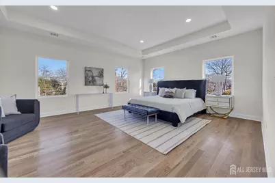 265 W Prescott Avenue N, Edison, NJ 08820 - Photo 42