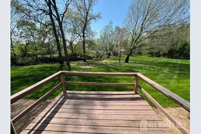 121 E Dunham Avenue, Edison, NJ 08817 - Photo 12