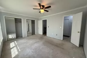 121 E Dunham Ave, Edison, NJ 08817 - Photo 4