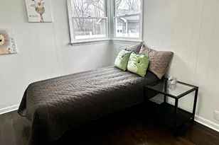 24 Susan Ln, East Brunswick Township, NJ 08816 - Photo 10