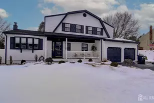 31 Wolfpack Rd, Hamilton Township, NJ 08619 - Photo 2