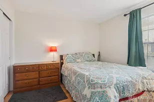 130 Longfield Ct, East Brunswick Township, NJ 08816 - Photo 12