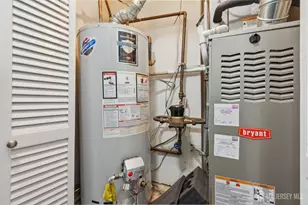 130 Longfield Ct, East Brunswick Township, NJ 08816 - Photo 20