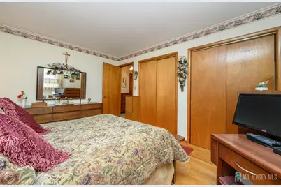 48 Wildwood Avenue, Fords, NJ 08863 - Photo 18