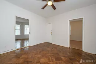 1053 Hunterdon St, Newark, NJ 07112 - Photo 18