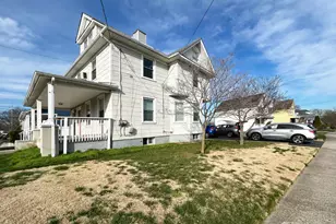 104 Thompson St, Raritan, NJ 08869 - Photo 2