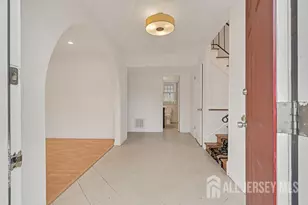 1035 Hillside Dr, North Brunswick Township, NJ 08902 - Photo 2