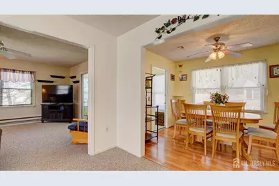 636 Yale Way #O, Monroe Township, NJ 08831 - Photo 6