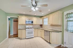 10 James St, South River, NJ 08882 - Photo 10