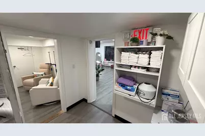 455 New Brunswick Avenue, Fords, NJ 08863 - Photo 12