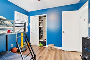 111 Ovington Ave, Edison, NJ 08817 - Photo 10