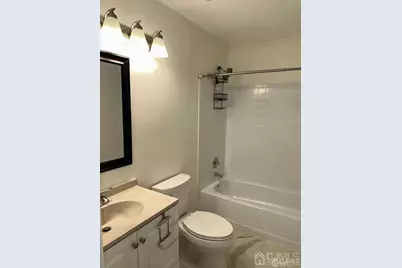 14 Albury Way, North Brunswick Township, NJ 08902 - Photo 20