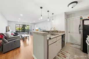 208 Blew Ct, East Brunswick Township, NJ 08816 - Photo 6