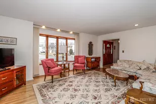 34 Timberlane Dr, Colonia, NJ 07067 - Photo 10