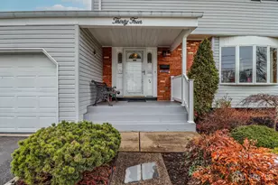 34 Timberlane Dr, Colonia, NJ 07067 - Photo 6