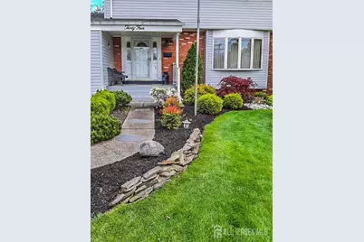 34 Timberlane Drive, Colonia, NJ 07067 - Photo 4