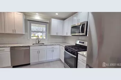 22 Oak Branch Road, East Windsor Township, NJ 08512 - Photo 4