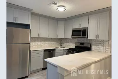 184 Wycoff Way, East Brunswick Township, NJ 08816 - Photo 4